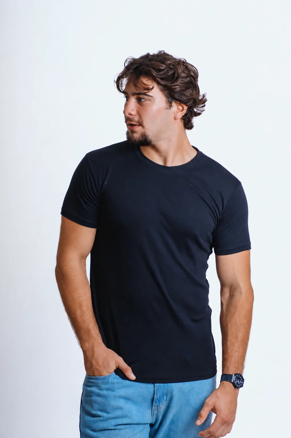 Camiseta Essential Preto, vista de frente